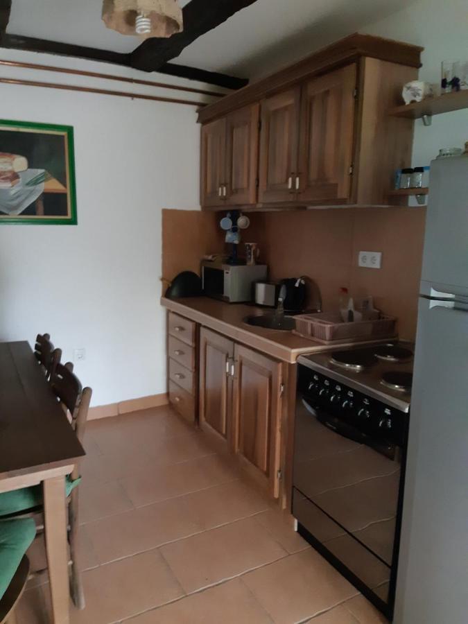 Ilkicev Kucerak Apartman Vrdnik Exterior foto